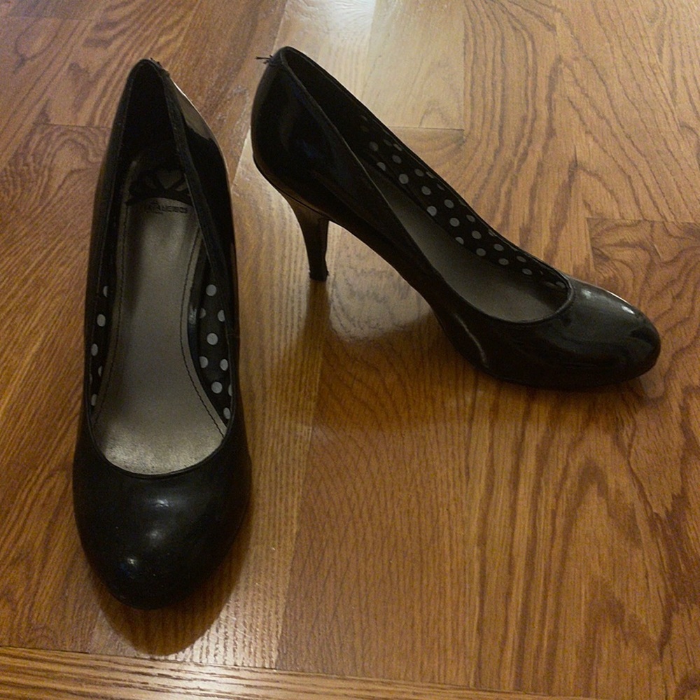 Black 3 inch heels
